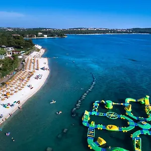 https://camping-bi-village.in-istria.net