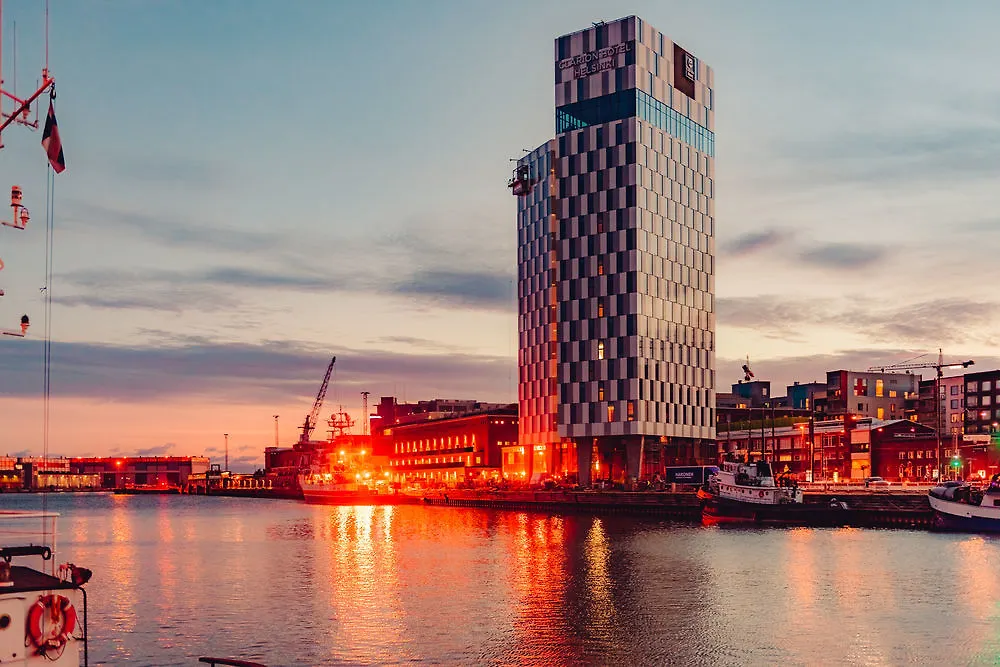 Clarion Hotel Helsinki 4*,